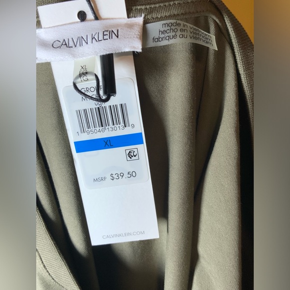 NWT Calvin Klein T - Picture 5 of 5